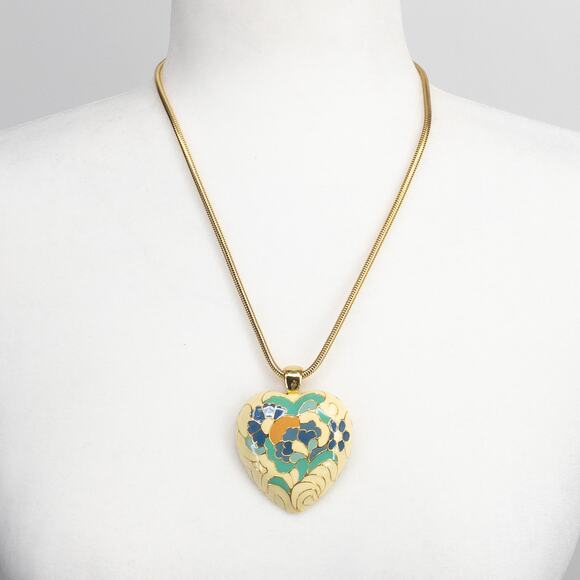Vintage Cloisonné Enamel Heart Necklace Floral Gold Tone